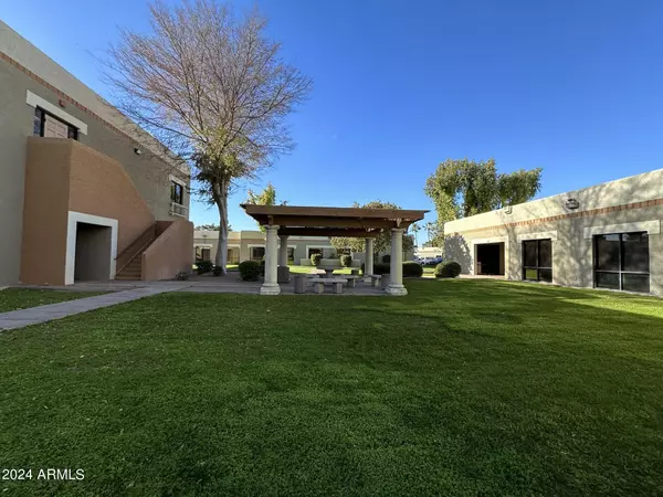Mesa, AZ 85202,2222 S DOBSON Road #5