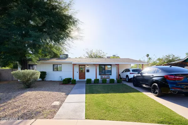 Scottsdale, AZ 85251,4226 N 84TH Place
