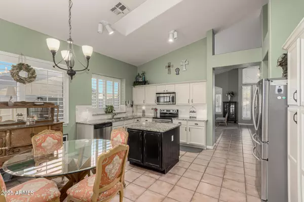 Cave Creek, AZ 85331,28642 N 46TH Way