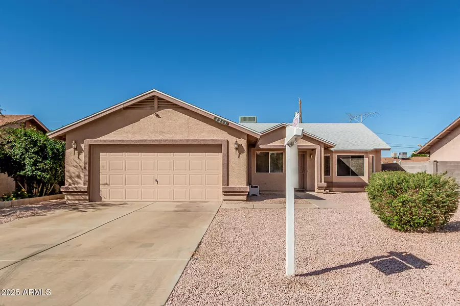 2264 S BELAIRE Road, Apache Junction, AZ 85119