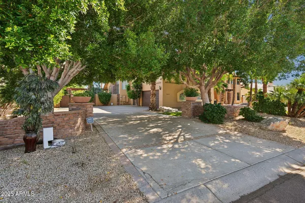 Phoenix, AZ 85044,11621 S BLACKFOOT Drive