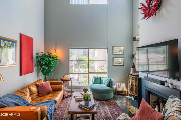 Phoenix, AZ 85004,100 E FILLMORE Street #217