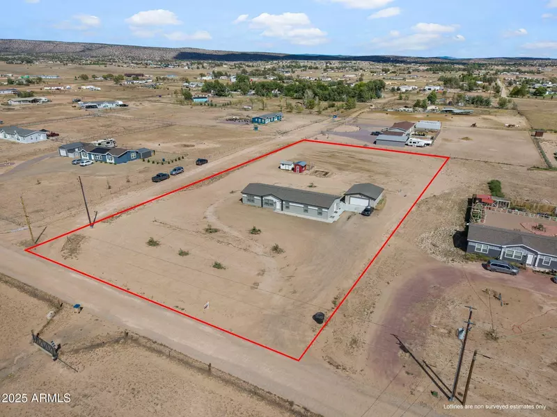25221 N MITCHELL Road, Paulden, AZ 86334