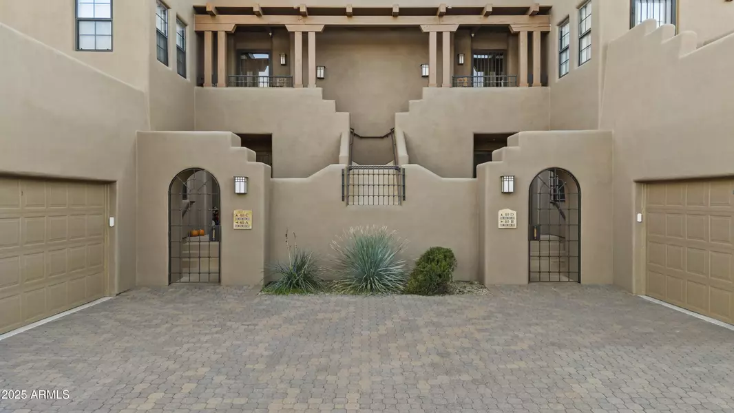 36601 N MULE TRAIN Road #B40, Carefree, AZ 85377