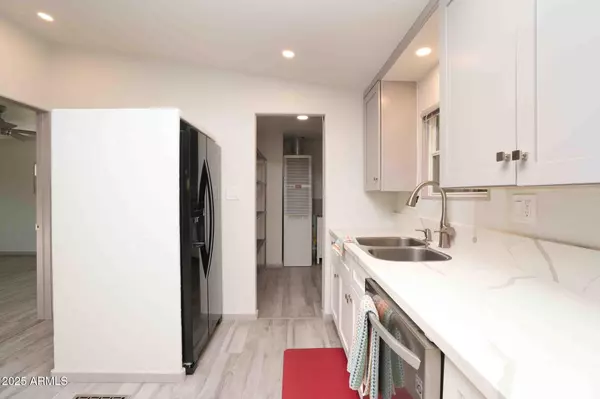 Sedona, AZ 86336,6770 W STATE ROUTE 89A -- #15