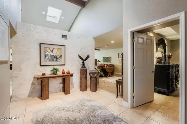 Scottsdale, AZ 85258,10437 E COCHISE Avenue