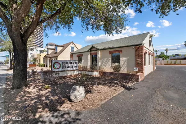 314 E THOMAS Road, Phoenix, AZ 85012