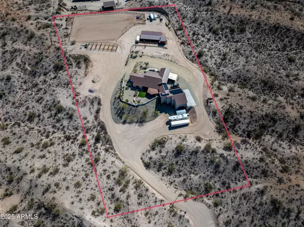 Wickenburg, AZ 85390,1555 W CABALLOS Trail