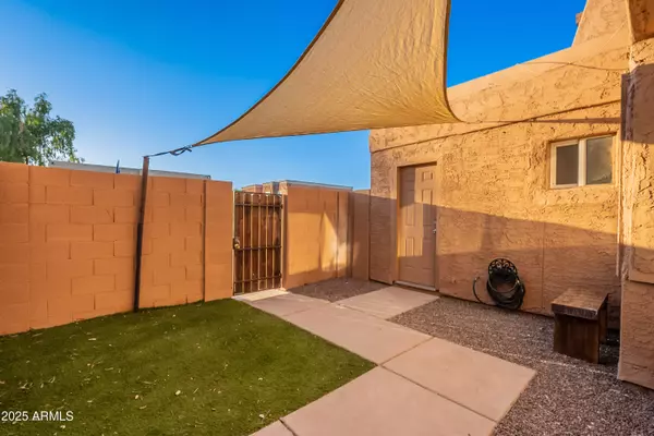 Phoenix, AZ 85040,4015 S 44TH Street