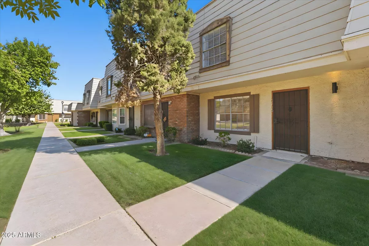 Tempe, AZ 85283,6736 S RITA Lane