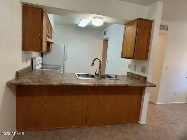 Mesa, AZ 85203,1843 N SPRING Street #201