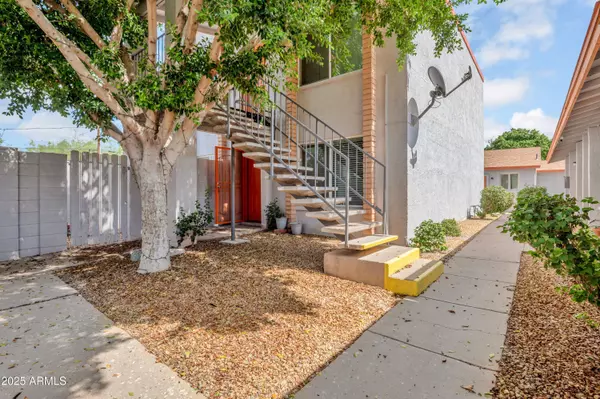 Phoenix, AZ 85008,1801 N 50TH Street