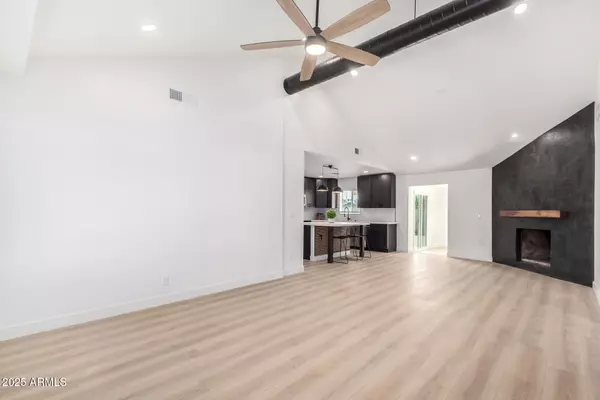 Mesa, AZ 85204,2415 E JACINTO Avenue