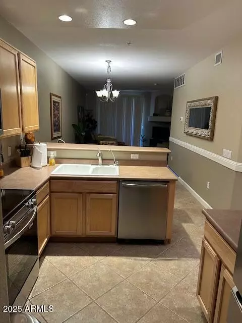 Mesa, AZ 85206,6535 E SUPERSTITION SPRINGS Boulevard #115