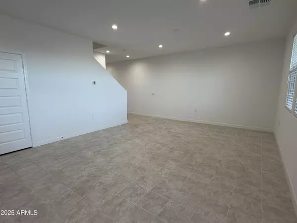 Apache Junction, AZ 85120,1980 W Shelly Avenue
