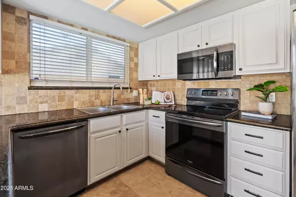 Chandler, AZ 85226,4624 W CHICAGO Street