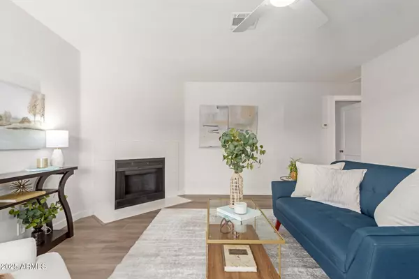 Phoenix, AZ 85027,602 W YUKON Drive #1