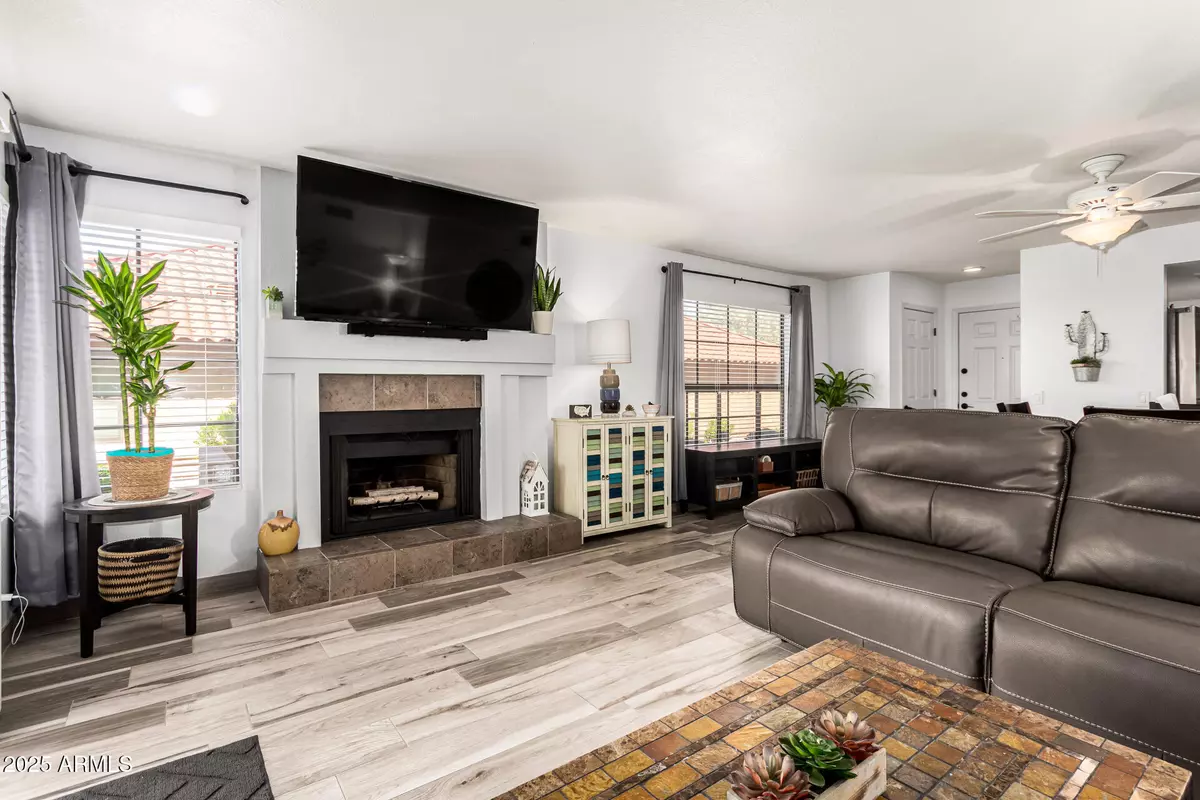 Scottsdale, AZ 85258,8700 E MOUNTAIN VIEW Road #1014