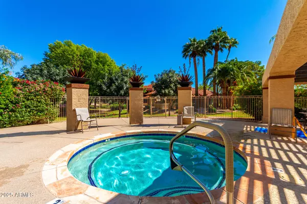 Scottsdale, AZ 85258,8700 E MOUNTAIN VIEW Road #1014