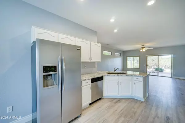 Surprise, AZ 85374,16457 W ROCK SPRINGS Lane