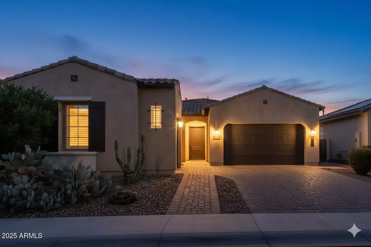 Gilbert, AZ 85295,3847 E SHANNON Street
