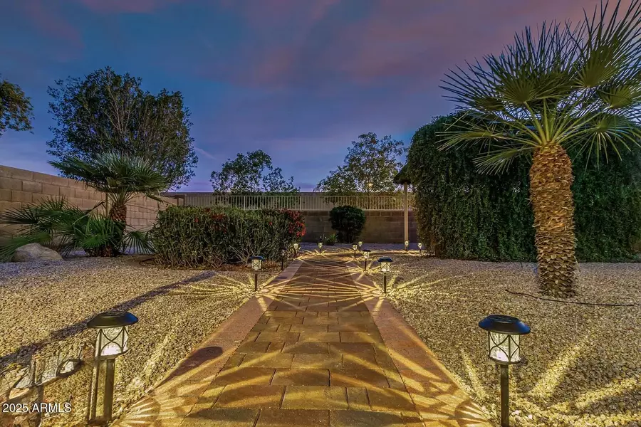 3829 E IRMA Lane, Phoenix, AZ 85050