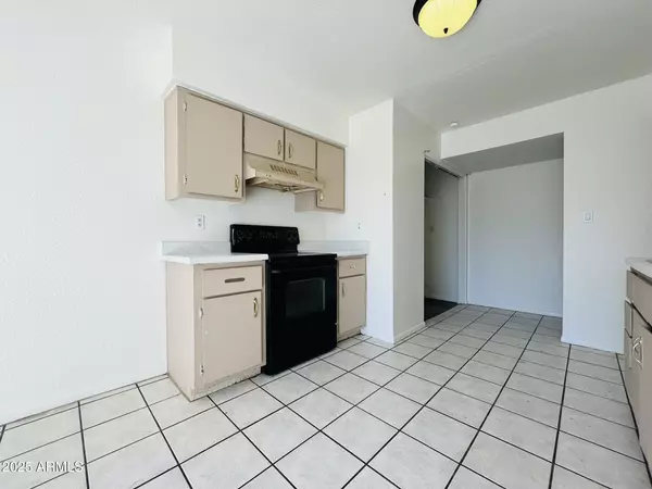 Phoenix, AZ 85015,3807 N 23RD Drive #2