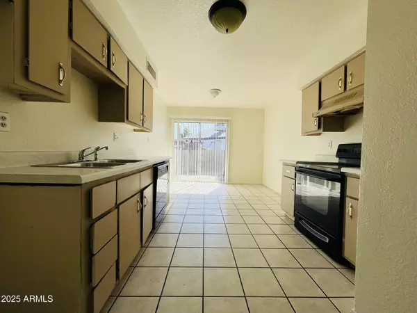 Phoenix, AZ 85015,3807 N 23RD Drive #2