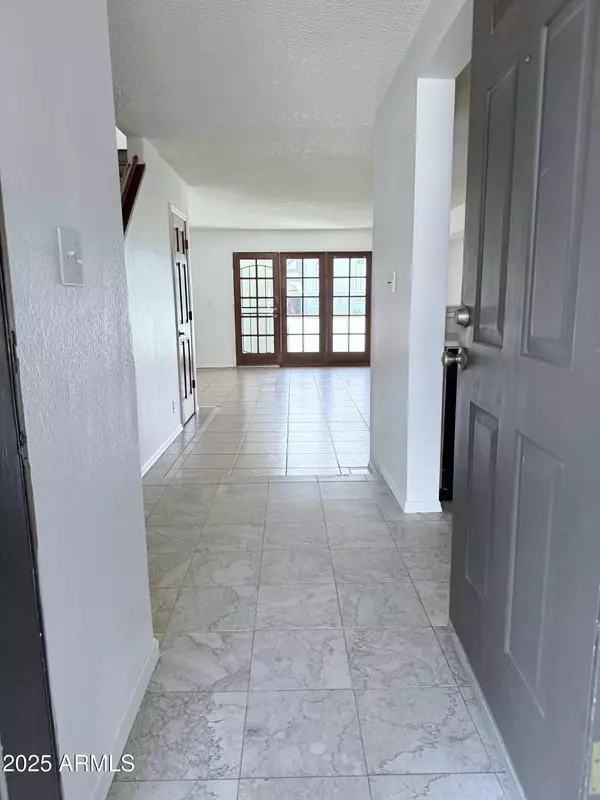 Phoenix, AZ 85027,2201 W Union Hills Drive #118