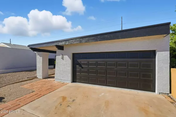 Scottsdale, AZ 85257,2326 N 87TH Way