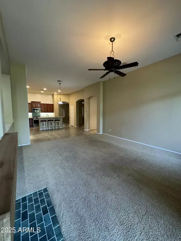 Glendale, AZ 85305,8764 W GARDENIA Avenue