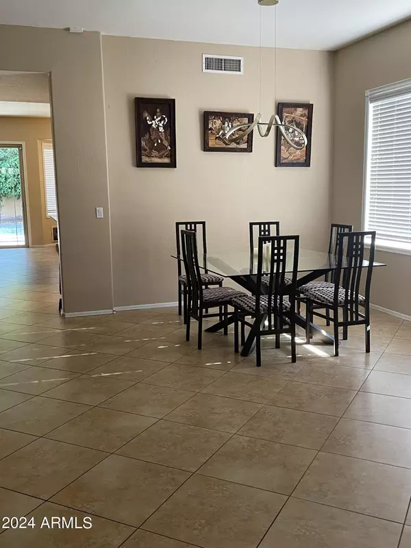 Chandler, AZ 85286,1433 W LONGHORN Drive