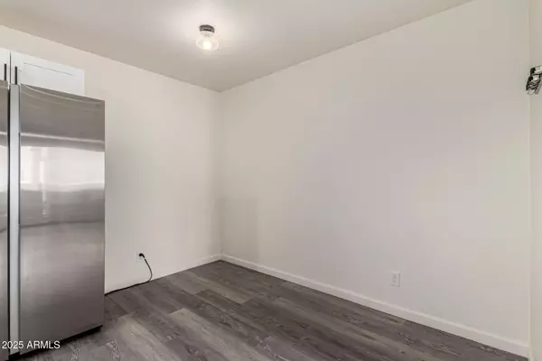 Scottsdale, AZ 85251,8055 E THOMAS Road #A102