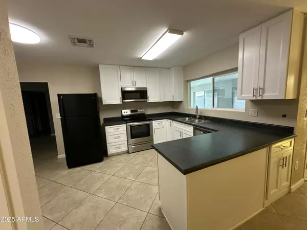 Glendale, AZ 85302,4639 W RUTH Avenue