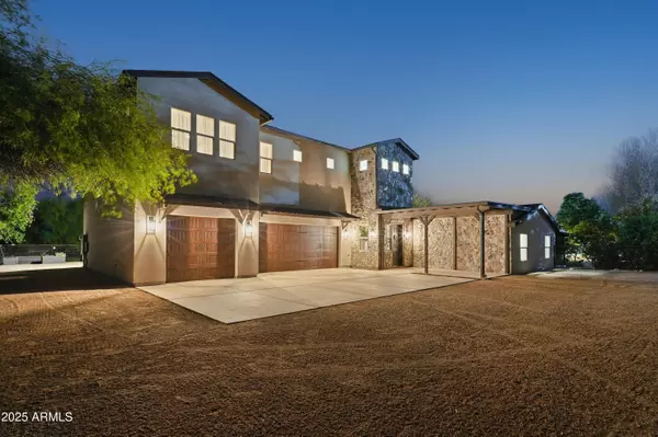 40105 N TAYLOR Street, San Tan Valley, AZ 85140