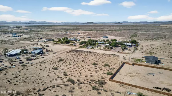 Tonopah, AZ 85354,0 S 352ND Drive #-