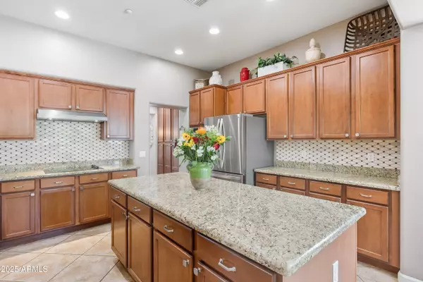 Peoria, AZ 85383,30244 N 124TH Drive