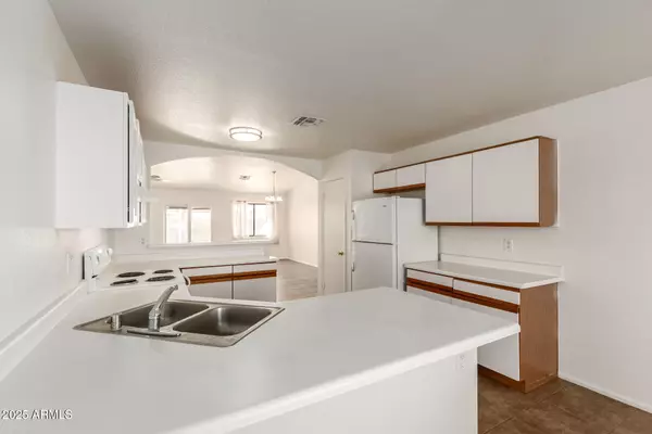 Phoenix, AZ 85037,8615 W Minnezona Avenue
