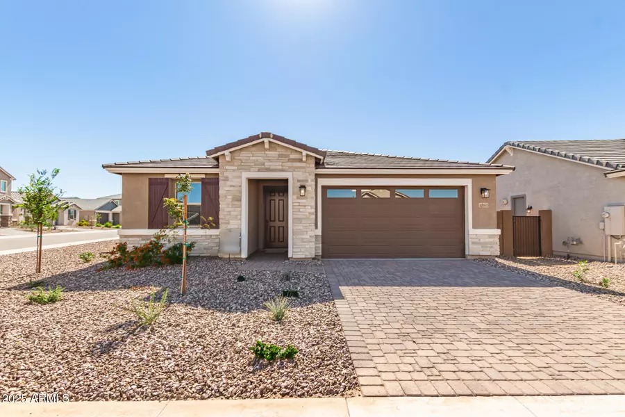 4961 W CHUCK BOX Road, Laveen, AZ 85339