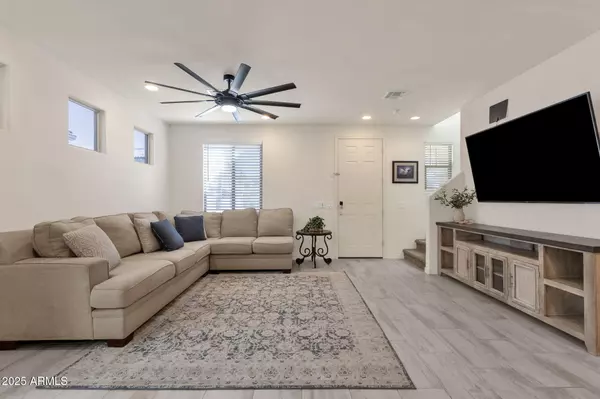 Mesa, AZ 85209,1708 S 83rd Way