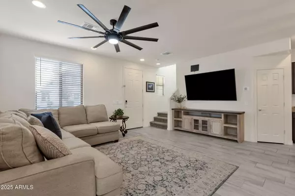 Mesa, AZ 85209,1708 S 83rd Way