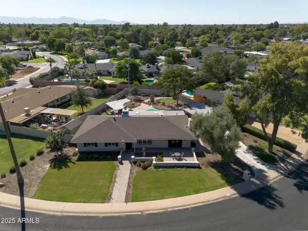 Phoenix, AZ 85021,811 W LINGER Lane