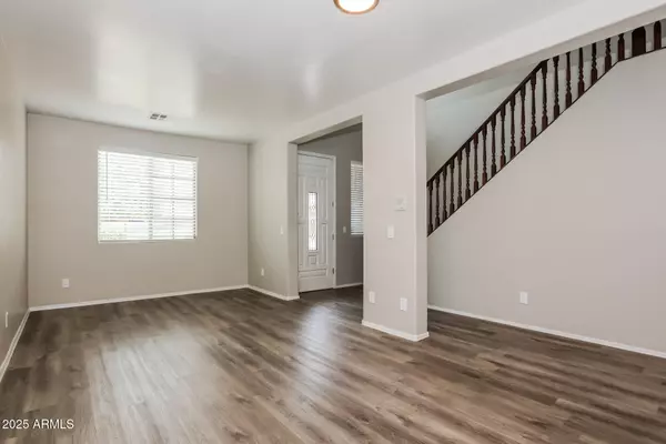 Tolleson, AZ 85353,10117 W MARGUERITE Avenue