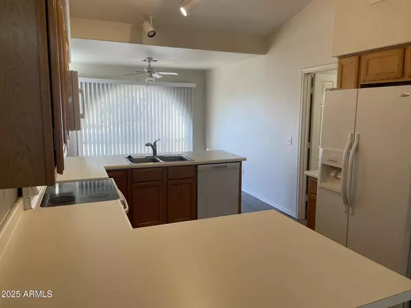 Mesa, AZ 85209,7118 E MADERO Avenue