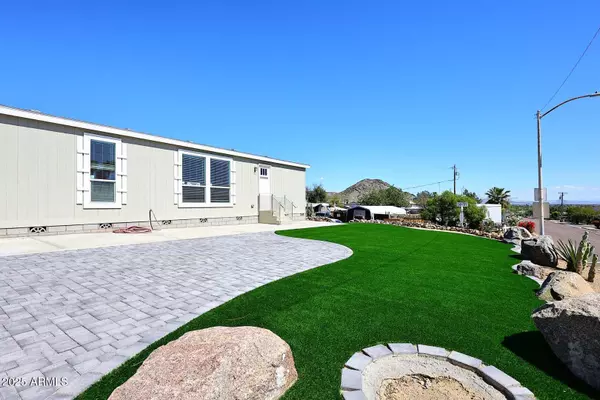 Phoenix, AZ 85022,13004 N 19TH Place