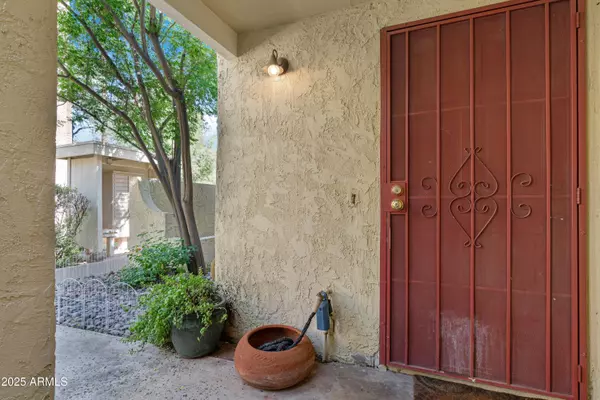 Phoenix, AZ 85013,6540 N 7TH Avenue #46