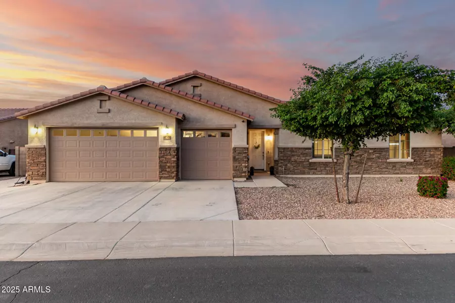 5742 W KOWALSKY Lane, Laveen, AZ 85339