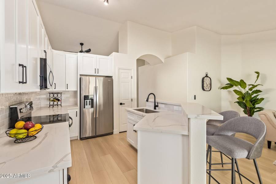 1202 E BUTLER Drive, Chandler, AZ 85225