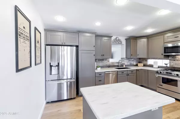 Phoenix, AZ 85016,1903 E PALO VERDE Drive