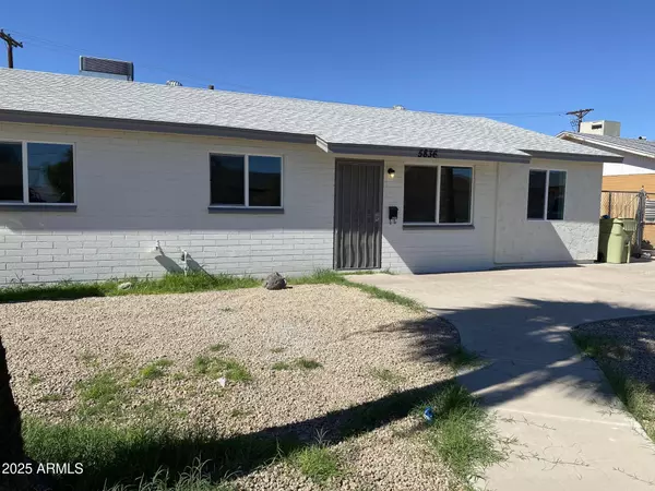 5836 N 64TH Avenue, Glendale, AZ 85301